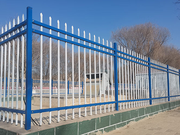 公園鋅鋼護(hù)欄圖片3