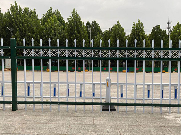 公園鋅鋼護(hù)欄圖片6